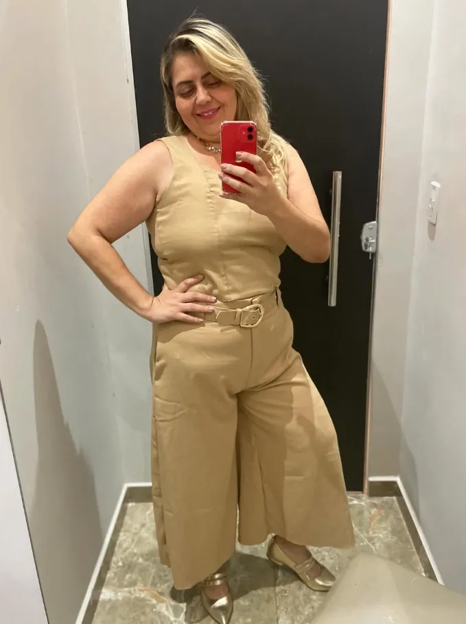 Macacão Bege Pantacourt Orium Plus Size